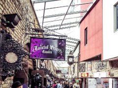 DSCF1674  Camden Market : Camden Market, London 2017